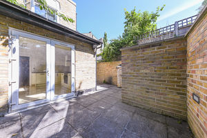 Garden Terrace shot- click for photo gallery